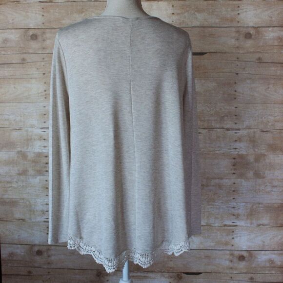 Altar'd State Oatmeal Lace Trim Top - Picture 4 of 4